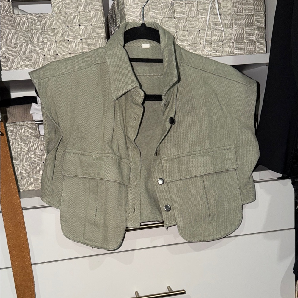 Women's Olive Green Jacket